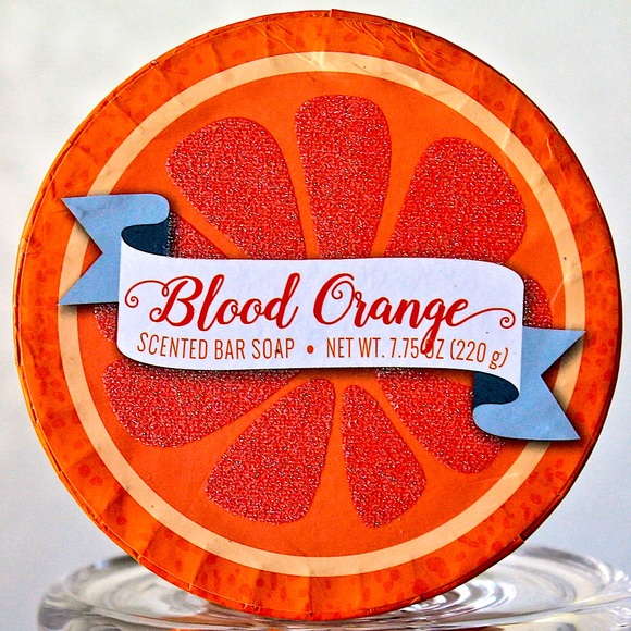 CST BLOOD ORANGE SCENTED BAR SOAP 7.75 OZ NEW - Picture 3 of 4